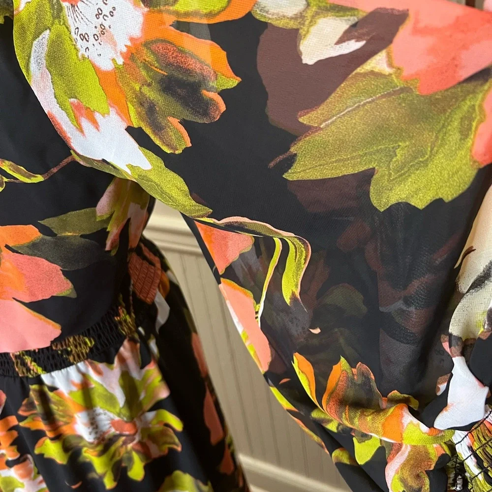 Vince Camuto Bold Floral Print Dress NWT‎ size Large